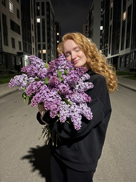 Промпт №3227 — для женской нейрофотосессии
